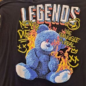Sole Addiction Graphic Tee "Legends Never Die" Black Size 2XL Bear